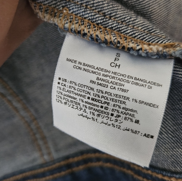 Old Navy S Classic Denim Jacket Dark Wash Jean Jacket Small - Picture 6 of 9